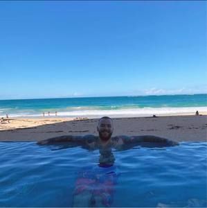 Meet your Posher, Travis